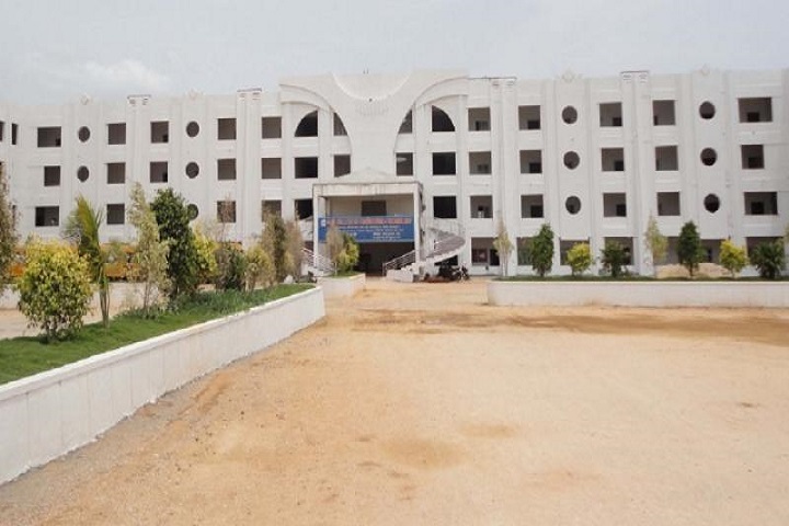 https://cache.careers360.mobi/media/colleges/social-media/media-gallery/3741/2019/2/22/Campus View of MJR College of Engineering and Technology Chittoor_Campus-View.jpg